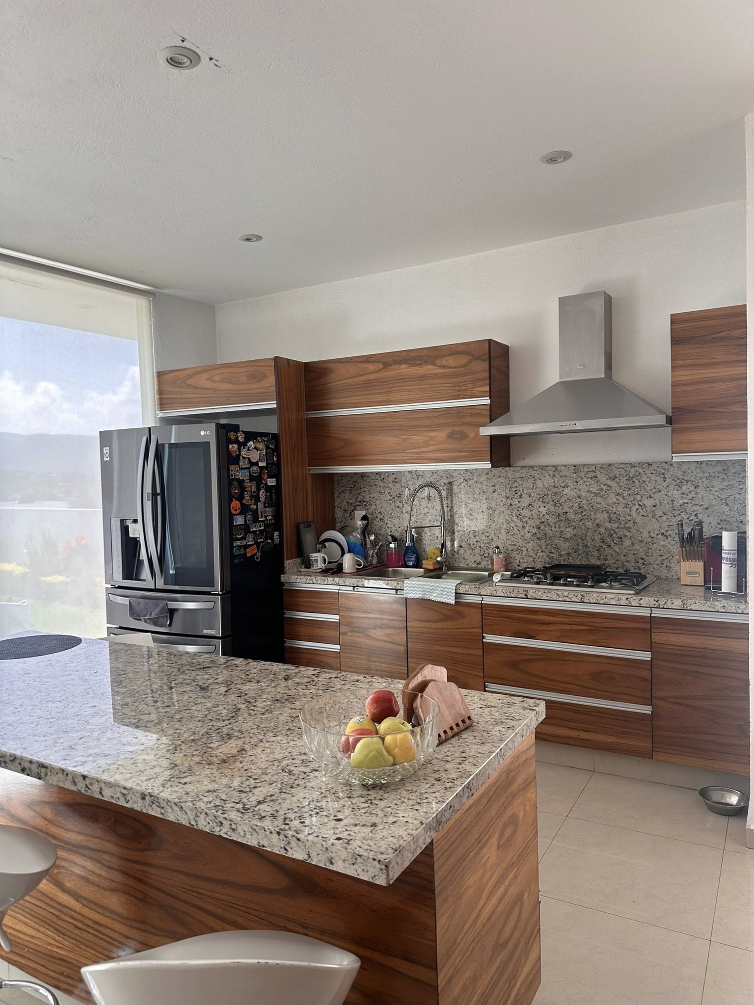 Cocina moderna con isla